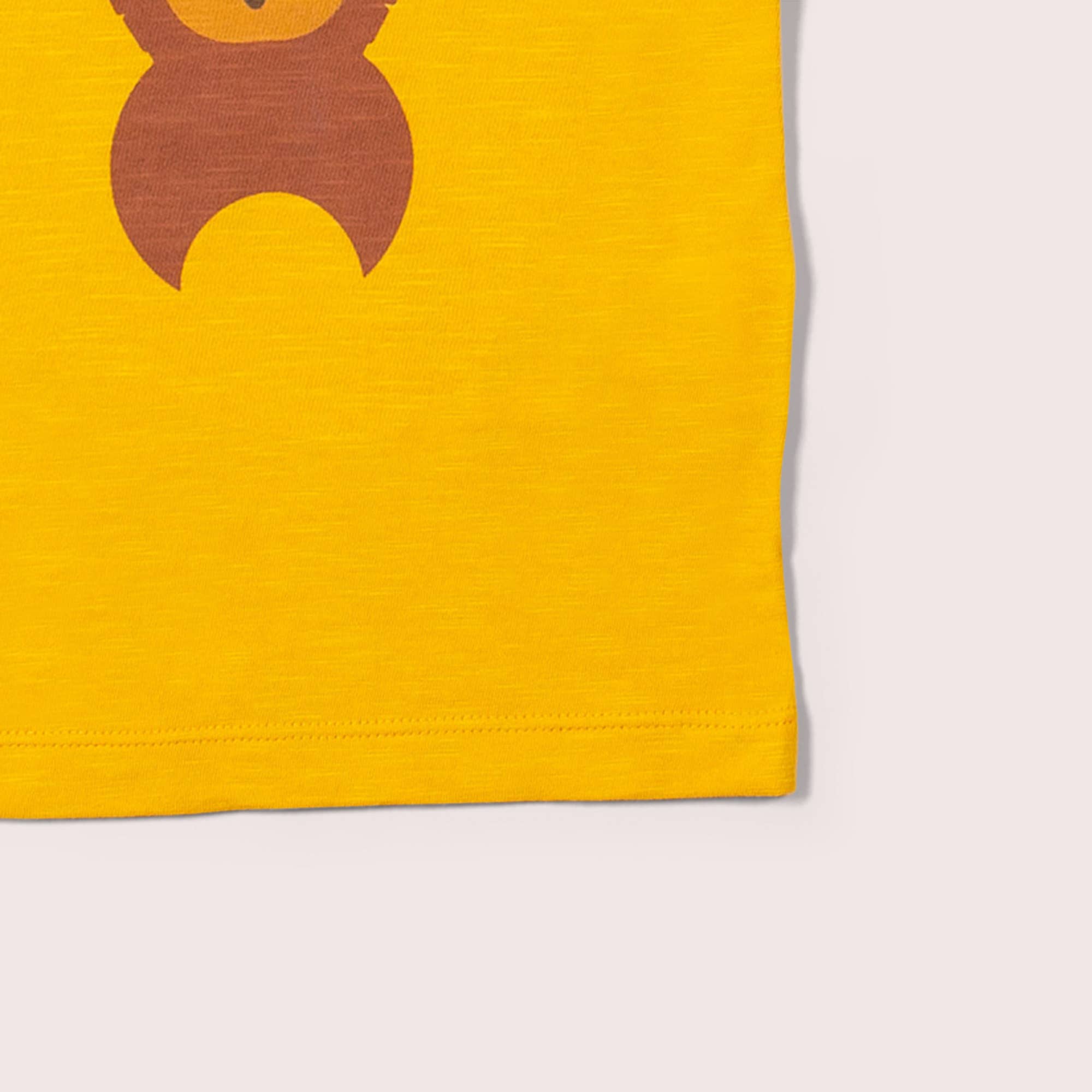 Kurzarm-Shirt 'Golden Lion' - mimiundmax.at