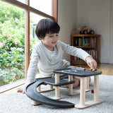Holzparkhaus "Race & Play" - mimiundmax.at