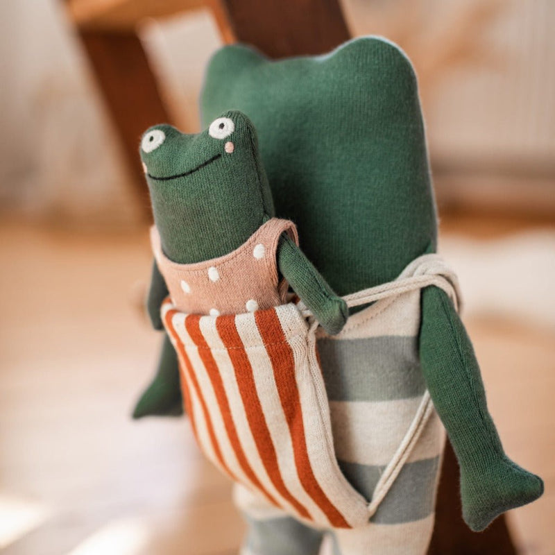 Kuscheltier 'Janne', Frosch mit Baby - mimiundmax.at