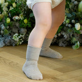 Rutschfeste Socken aus Bambus - Sand - mimiundmax.at
