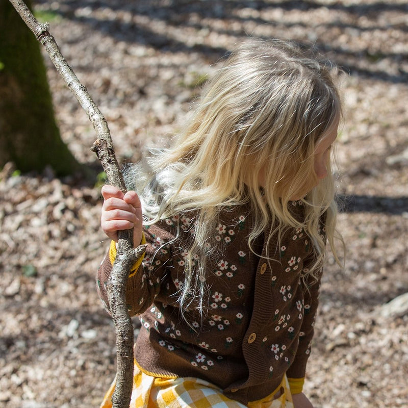 Warme Strickweste "From one to another Autumn Flowers" - mimiundmax.at