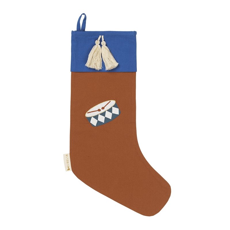 Weihnachtsstrumpf "Drum Embroidery Cinnamon" - mimiundmax.at